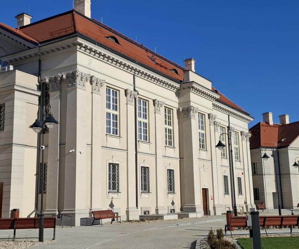 Uniwersytet Kaliski zaprasza na zwiedzanie rektoratu