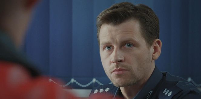 M jak miłość odc. 1878. Adam Karski (Patryk Szwichtenberg)