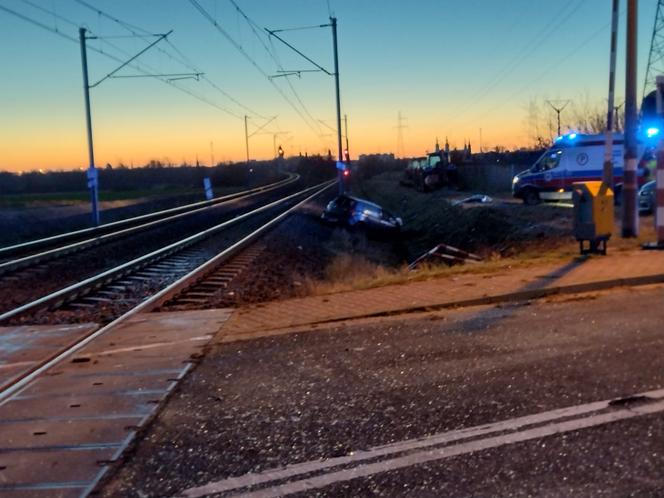 Tragiczny wypadek na przejeździe kolejowym w Legnicy