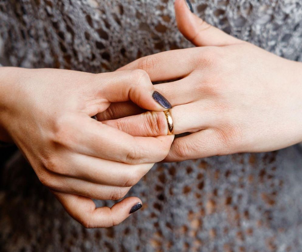 Gdy żona choruje, małżeństwo się rozpada. Psychologów niepokoi trend wśród par, które się rozwodzą