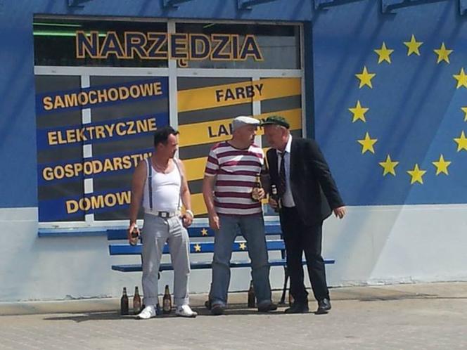 Ranczo 9 sezon za kulisami. Solejuk (Sylwester Maciejewski), Hadziuk (Bogdan Kalus), Pietrek (Piotr Pręgowski)