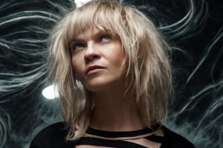 Baddie prezentuje unikalny klip AI do singla BaleriBaddie prezentuje unikalny klip AI do singla Balerina 404