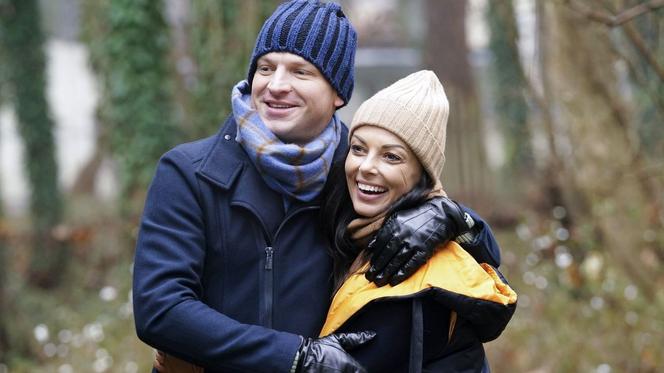 Barwy szczęścia odc. 2822. Kasia (Katarzyna Glinka), Łukasz (Michał Rolnicki)