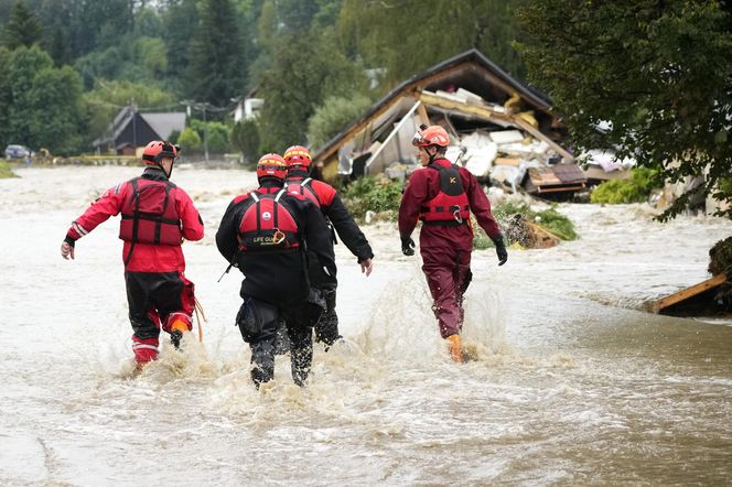 Burmistrz wyjechała na drogie wakacje, w tym czasie jej miasteczko zalała wielka fala. "Nie wrócę"