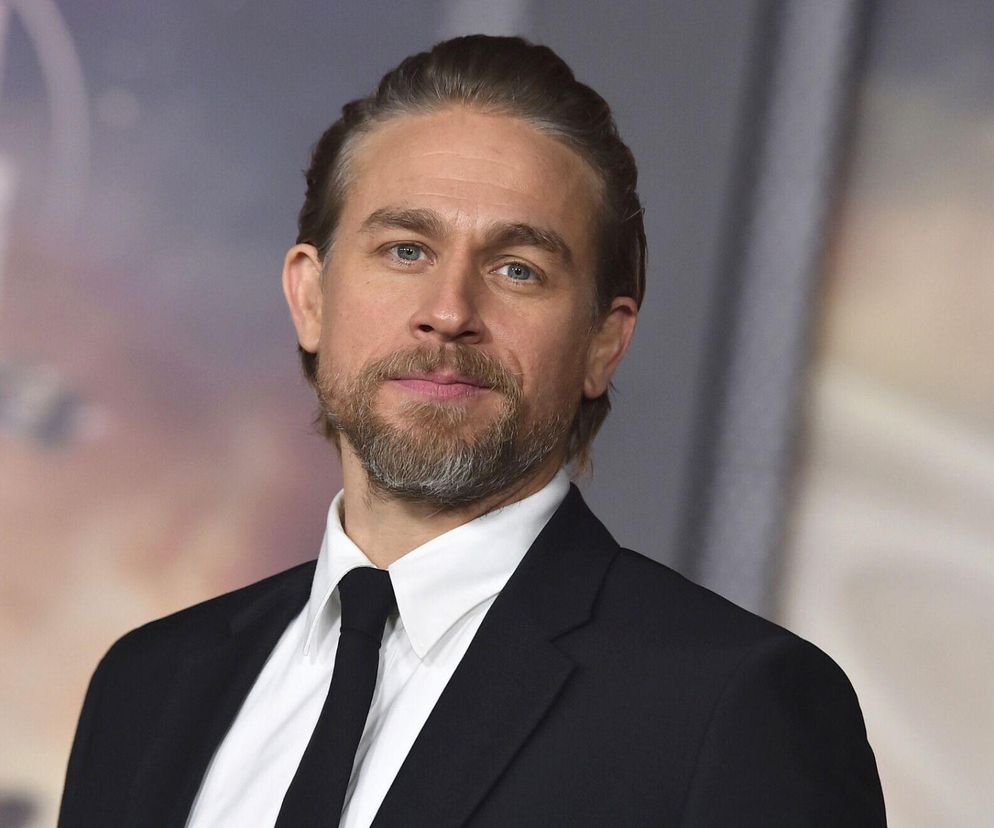 Potwory: w 3. sezonie Eda Geina zagra Charlie Hunnam