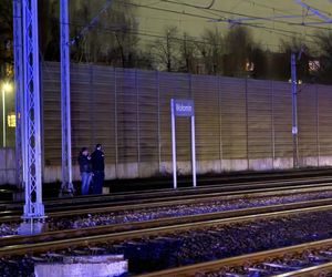 Wstrząsający wypadek na torach w Wołominie. „Identyfikacja była możliwa wyłącznie na podstawie dowodu osobistego”