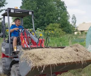 Rolnicy. Podlasie: Andrzej z Plutycz w końcu się przyznał. Zmusili go internauci