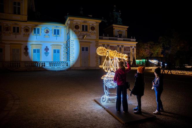 Królewski Ogród Światła - zdjęcia iluminacji w warszawskim Pałacu Wilanów