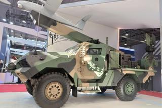 Pojazd-wyrzutnia systemu Gladius z maszyną FT-5