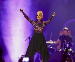 Zniknął po cichym rozwodzie z Chylińską. Tak dziś wygląda były mąż gwiazdy - Kris Krysiak