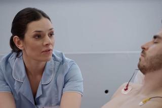 	Pierwsza miłość odc. 3779. Kacper Nowaczyk (Damian Kulec), pielęgniarka Basia Sośniak (Anna Jarosik)