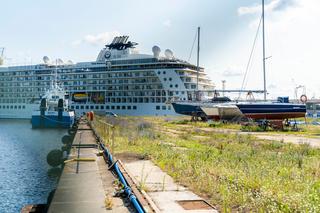 Statek wycieczkowy World