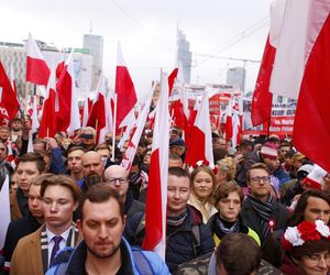 Marsz Niepodległości 2023 w Warszawie. Mamy ZDJĘCIA ze stołecznych ulic! GALERIA część 1