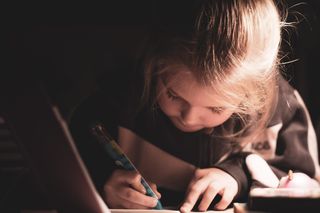 Rewolucja w pracach domowych? IBE wycofuje rekomendacje i zapowiada ponowną analizę!