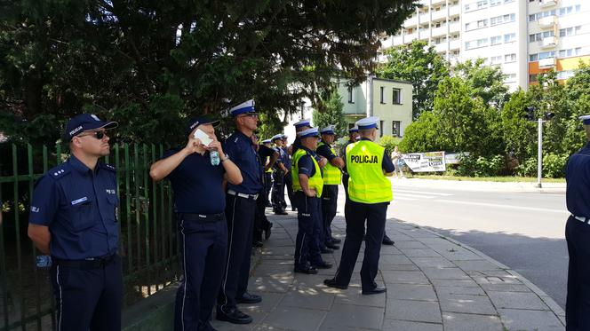 Funkcjonariusze rywalizujący w konkursie "Policjant Ruchu Drogowego 2017"