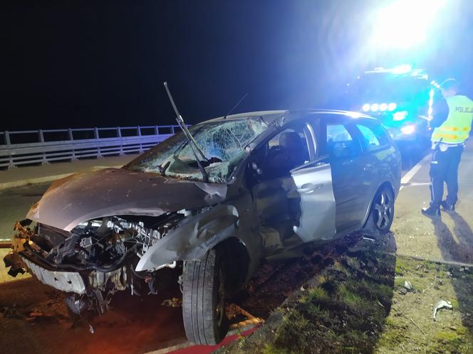 Wypadek na wiadukcie nad autostradą A4 pod Tarnowem