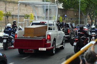 Ostatnia podróż papieża Franciszka. Ojciec Święty spocznie w Rzymie 