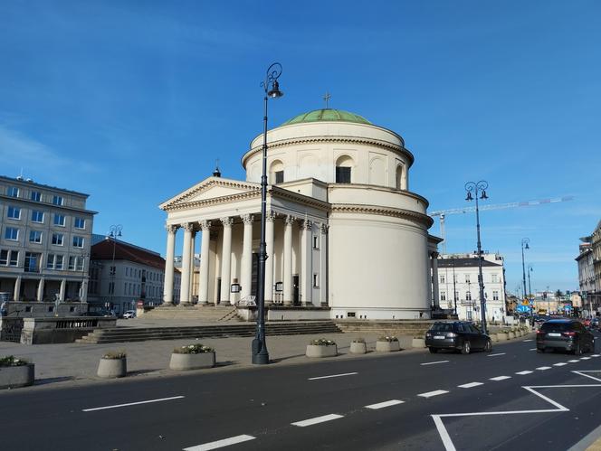 Plac Trzech Krzyży po przebudowie