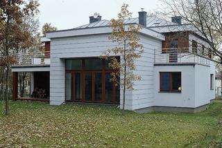 Blacha płaska - pokrycie na dach inspirowany modernizmem
