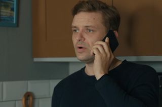 Barwy szczęścia, odcinek 3118. Hubert (Marek Molak)