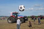 Agromachina - Mecz w piłkę traktorami