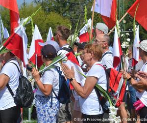 II szczyt pielgrzymkowy na Jasną Górę. Więcej pątników niż w zeszłym roku