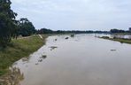 Fala powodziowa we Wrocławiu. Pod wodą są już beach bary i drogi 