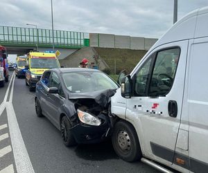 Czołowe zderzenie w Święciechowie. Jedna osoba zabrana do szpitala