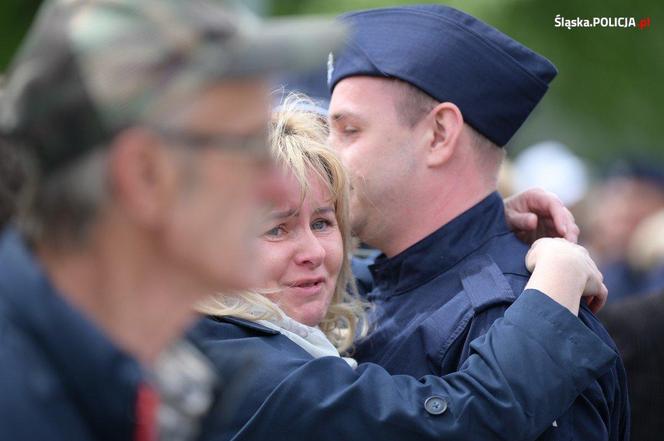 Uroczyste ślubowanie 69 nowych policjantów  w Oddziale Prewencji Policji w Katowicach