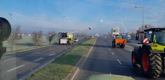 Wielki protest rolników wokół Wrocławia. Protestujący byli u prezydenta Jacka Sutryka   