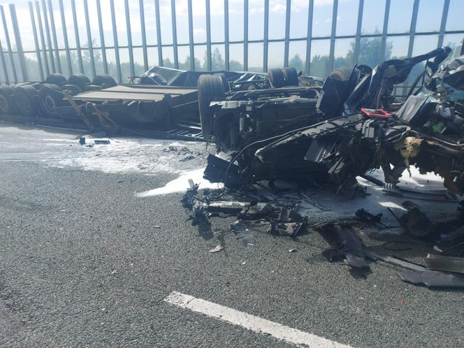 Śmiertelny wypadek na autostradzie A4 w Zabrzu. Droga jest zupełnie zablokowana