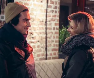 Rodzina na Maxa odcinek 1 streszczenie: Pierwsza randka Karoliny z młodszym o 14 lat Maksem