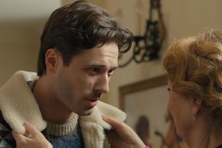 	Barwy szczęścia odc. 3197. Józefina Rawiczowa (Elżbieta Jarosik), Cezary (Marcel Opaliński)