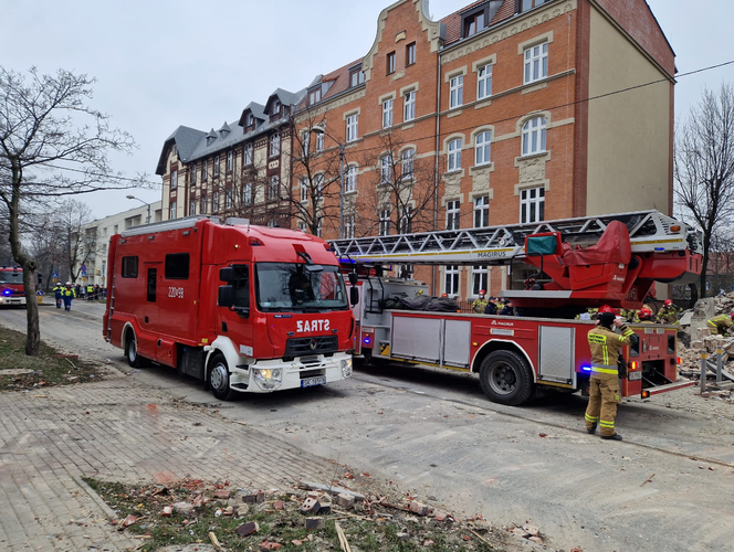 Wybuch gazu w Katowicach. Nie żyje jedna osoba. Wciąż trwają poszukiwania kobiety 