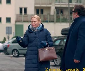 Przyjaciółki 21 sezon odc. 244: Anka (Magdalena Stużyńska), klient (Bartosz Opania)