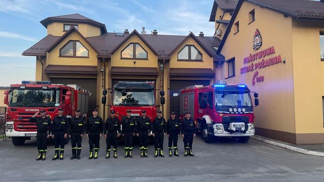 Hołd małopolskich strażaków dla zmarłego kolegi