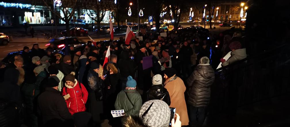 Solidarnie z Sędziami. Podlaski KOD protestował w Białymstoku