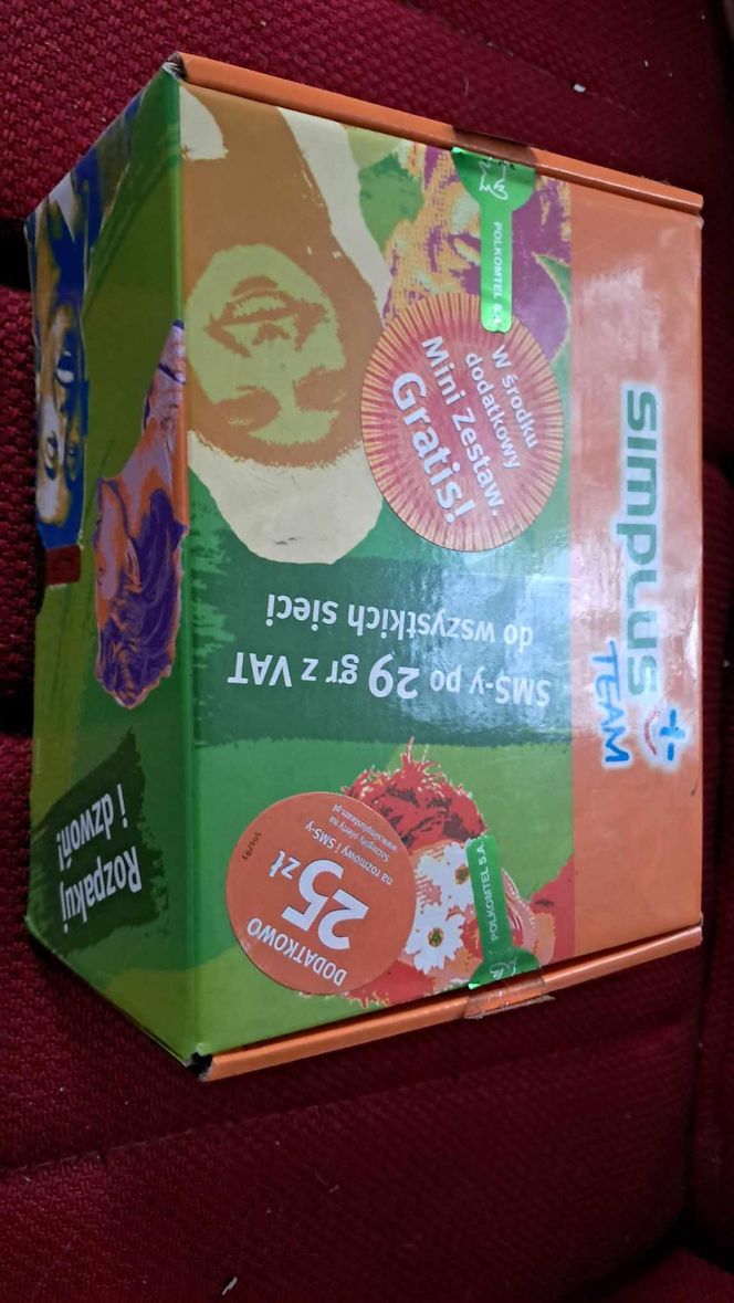 Pamiątki z lat 90. i wczesnych lat 2000