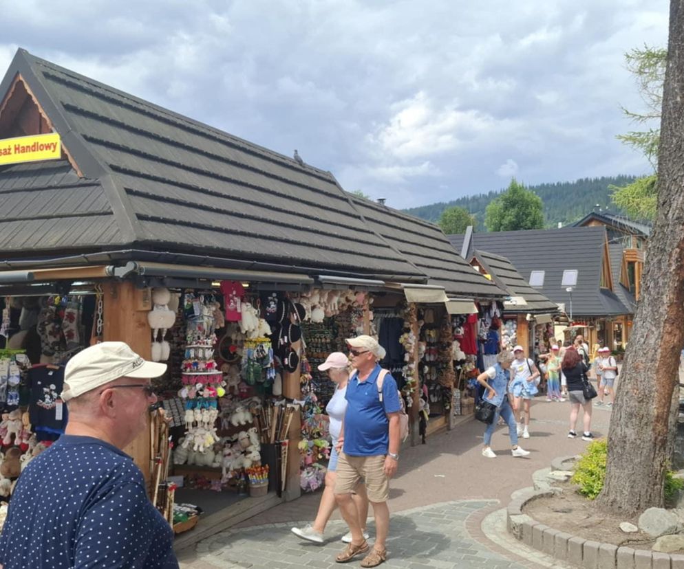 Raport wstydu dla Zakopanego. Miasto ma najdroższą kawę w całej Polsce. Drożej nawet o 110 proc.