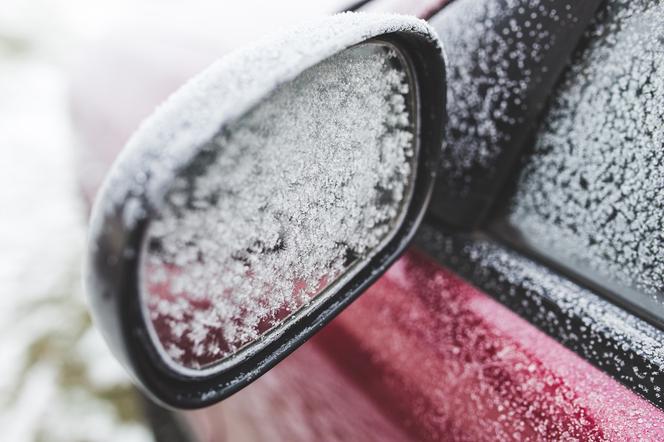 Ostrzeżenie dla kierowców. Spodziewane intensywne opady śniegu
