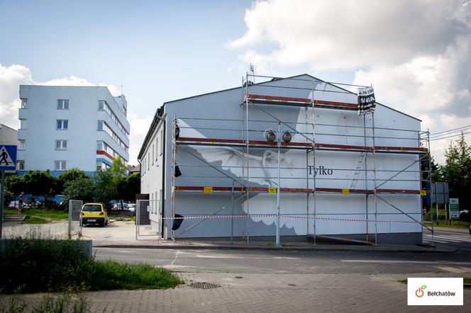 Bełchatów: Drugi mural prawie gotowy! Kto jest jego bohaterem? 