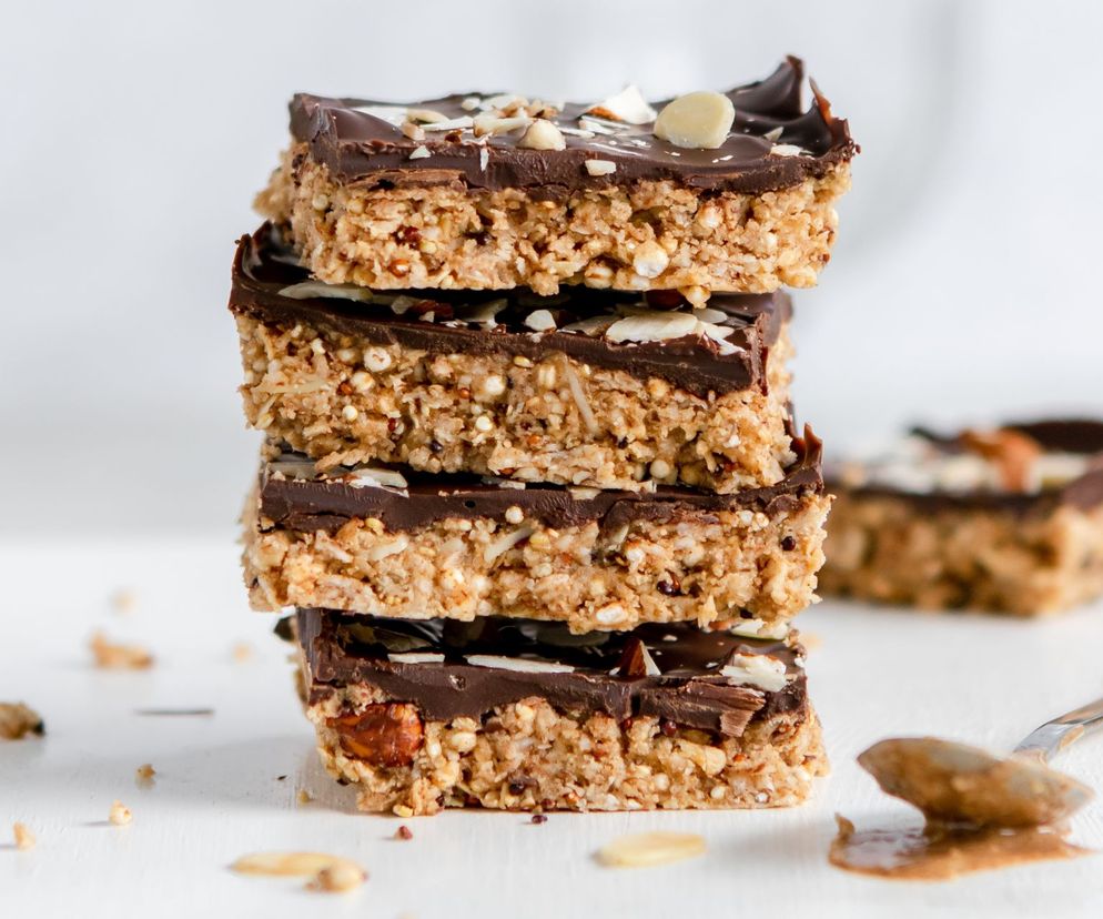 batoniki owsiane z masłem orzechowym