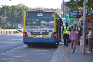 Kontrola maseczek w autobusach