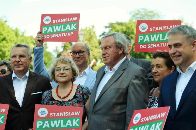 Senator Pawlak