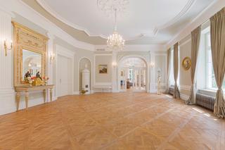 Pałac Manowce wśród najbardziej luksusowych obiektów na świecie