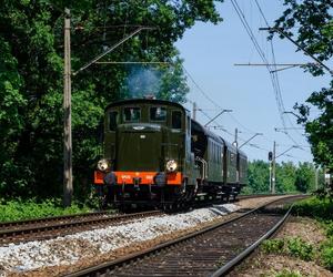 Zabytkowym pociągiem po zakamarkach Wrocławia