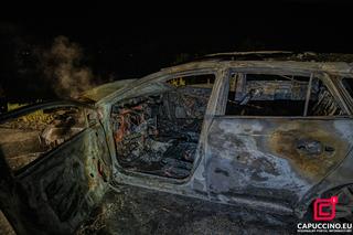 Jadowniki. Osobówka stanęła w płomieniach. Interweniowali strażacy