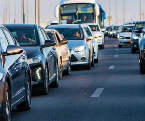 Trudne powroty znad morza. Ogromny korek na autostradzie A6