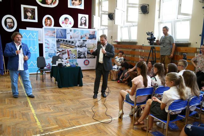 Minister Szumowski spotkał się z uczniami klasy VII