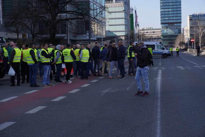 Strajk taksówkarzy w Warszawie (27.03)